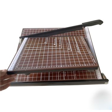 Bàn cắt giấy A4 Gỗ_DH