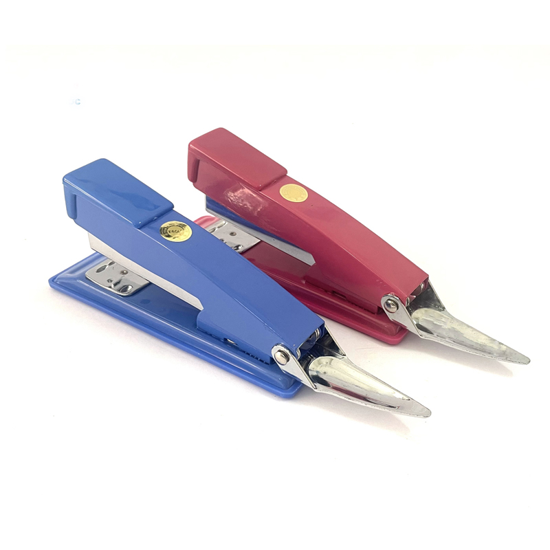 Bấm kim số 3 Eagle 206A